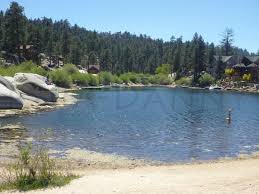 Hotelek a(z) boulder bay park közelében. You Can See The Tiny Teens Chilling On Top Of A Boulder On The Left Side Picture Of Boulder Bay Park Big Bear Lake Tripadvisor