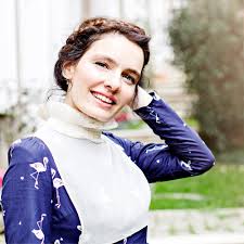44, born 14 october 1976. Buse Terim Nil Karaibrahimgil Hakkinda Bilmediginiz 6 Sey