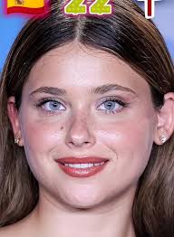 Nicole الممثلة الاسبانية