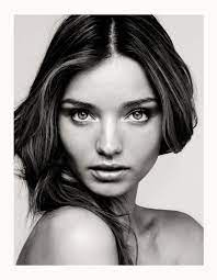 Wow Check This Fine B And W Photo Women Portraits Bandwphotowomenportraits Portrait Model Headshots Miranda Kerr