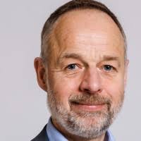 400+ "Kunisch" profiles