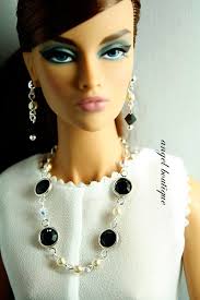 Long Fashion Doll Pearl Necklace