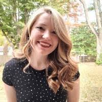 Roxanne Mansfield's Instagram, Twitter & Facebook