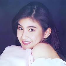 Ang ilan sa mga Pinay Actress na noon pa man ay magaganda na talaga kahit  simple lang. Crush na crush ko dyan noon si Vina Morales.. sobrang ganda  nya lalo na sa