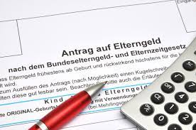 Juli 2015 können eltern auf das elterngeldplus zugreifen. Elterngeldantrag Stellen Welche Fristen Sie Einhalten Mussen Und Was Sie Fur Die Antragstellung Benotigen Antrag24 De