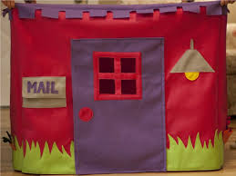 Card Table Playhouse This Is Awesome I Would Have Loved This When I Was Little And When It Needs To Be Moved Card Table Playhouse Table Cards Play Houses