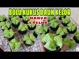 Sekarang kue bolu kukus pelangi yang lembut siap untuk dinikmati. Bolu Kukus Daun Kelor Hanya 1 Telur Youtube