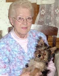 Robin Ostrander's Instagram, Twitter & Facebook