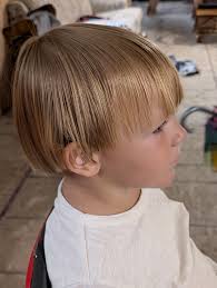 Raining day in Wisconsin!! Haircut day, reading books , take a walk in the  woods !!! Good day so far hope you all have wonderful Saturday also ! God  bless you all 🙏💕