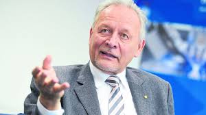 Wolfgang Grenke verabschiedet sich auf Hauptversammlung