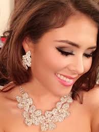 Cherry Chau brings out brides' inner beauty