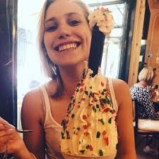 Brooke Kinney's Instagram, Twitter & Facebook