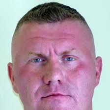 Gigantische Polizeiaktion in England: Flucht in den Tod