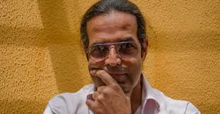 José Alfonso Quiñones: "La Marcha" de un sonido sin pausa pero sin prisa