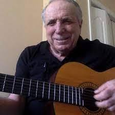 Darrell Steiner's Instagram, Twitter & Facebook