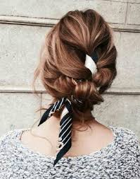 Pin By Zehra Isikli On Bandanalar Fular Esarp Hair Tutorial Hair Styles Scarf Hairstyles