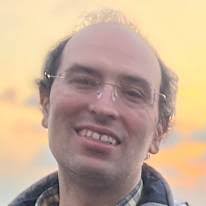 Male housemates in Lowell, MA