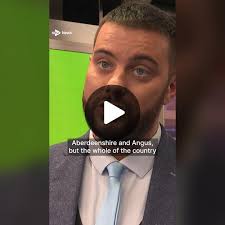 STV'S Philip Petrie says Scotland will see heavy rain this weekend. #s...