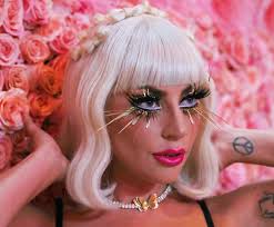 Esta es la foto con la que Lady Gaga ha hecho oficial en Instagram su  relación con el inversor Michael Polansky