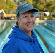 Ashley Reutter's Instagram, Twitter & Facebook