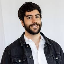 Excited to share that I have become a licensed producer in Illinois for  Health and Life Insurance. I have also begun a new position as Benefits  Counselor at EnrollWell! I eagerly look