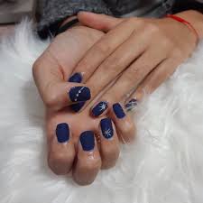 Uñas de gelish color azul marino. Unas De Gel Azul Marino En Mate Con Maria Nailsanlucar Facebook
