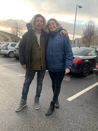 Listen to shirine boutella | soundcloud is an audio platform that lets you listen to what you love and share the sounds you create. Shirine Boutella Di Twitter Je Vous Presente Ma Doublure Perruque On Point Onset