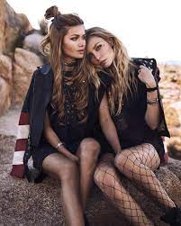 The guide to photographing your brand's clothes 2018 styleshoots. 2 9 M Abonnes 343 Abonnement 910 Publications Decouvrez Les Photos Et Videos Instagram De Pamela Reif Pamela Rf Hipster Girls Photo Fashion Photoshoot