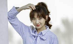 Hari won chia sẻ chuyện con cái, trấn thành hết mực ủng hộ và còn lo lắng cho tương lai. Ca SÄ© Hari Won La Ai Wiki Profile Tiá»ƒu Sá»­ Má»›i Nháº¥t 2020