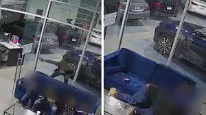 Anthony jefferson was at a bronx car dealership with his children monday when three suspects fired multiple shots into the building, tmz reported. Hero Dad Shields Kids As Gunman Opens Fire Into Bronx Car Dealership