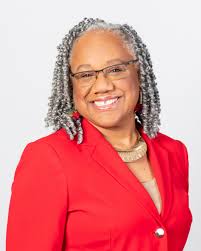 Fueling Future Energy Leaders: Empowering the 6th Cohort of the WBENC  Energy Executive Program