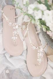 Vintage wedding bridesmaids dresses beautiful 45 ideas for 2019. 30 Offiziell Die Schonste Braut Schuhe Wunderschone Brautschuhe Sandalen Mit Steinen Fur Beac Brautschuhe Sandalen Brautschuhe Strandhochzeit Schuhe