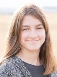 Caila Macomber's Instagram, Twitter & Facebook