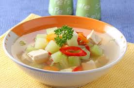 Sayur bening bayam juga kaya akan gizi. Resep Sayur Bening Labu Siam Enak Menu Yang Kaya Gizi Untuk Pelengkap Makan Malam Semua Halaman Sajian Sedap