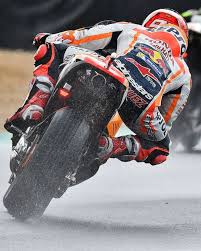 Marc Marquez Riding In The Rain Motorsport Stuff Motogp Moto Mm93 Honda