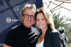 De twee schijnen het weer erg gezellig met elkaar te hebben, aldus de blonde denise boekhoff zelf. Marco Borsato Zet Leontine In Het Zonnetje