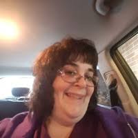 Julie Reising's Instagram, Twitter & Facebook