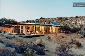 Off Grid Ithouse In Pioneertown Off Grid House Desert Homes Architecture