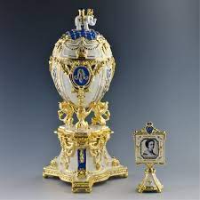 One of the missing imperial eggs on display at warski. Royal House Decorative Faberge Inspired Egg Faberge Eggs Faberge Faberge Jewelry