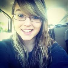 Danielle Loomis (@dloomis34)