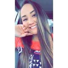 Lizzy Hughes (@lhhughes20)