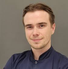 Lek. dent. Mateusz Klich