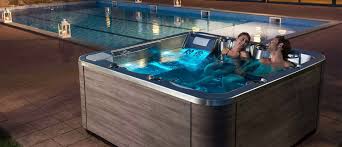 Proprio per questa sua attenzione alle vasche idromassaggio il termine jacuzzi è diventato anche sinonimo di relax e benessere. La Migliore Vasca Idromassaggio Prezzi E Offerte Di Luglio 2021