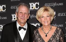 What Is Former Gma Anchor Joan Lunden S Net Worth And Are She And Former Co Host Charlie Gibson Friends