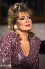 Actress Jean Smart was born and raised in Seattle, she graduated from  Ballard HS in 1969 and is a graduate of the University of Washington  Professional Actors Training Program with a BFA.