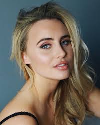 Samantha Plan (@samanthaplan) • Facebook