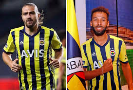 Fenerbahçeli futbolcu caner erkin, geçen hafta gittiği kebapçıda fenalaşmış, masada baygınlık geçirmesi üzerine arkadaşları tarafından acilen hastaneye kaldırılmıştı. Fenerbahce De Caner Erkin In Kadroya Alinmama Nedeni Icin Flas Iddia Nazim Sangare Ile Kavga Etti