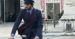 C'è posta per te, maria de filippi insegue due concorrenti dietro le quinte e sparisce: C E Posta Per Te Lo Storico Postino Di Maria De Filippi Confessa Ecco Qual E La Mia Piu Grande Paura Il Fatto Quotidiano