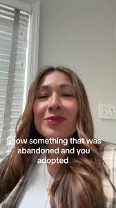 Elizabeth Mcgoldrick's Instagram, Twitter & Facebook