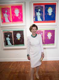 Short of a toad that turns into a prince, the life of queen sonja of norway has the hallmarks of a fairy tale. Munch Warhol Det Norske Kongehus